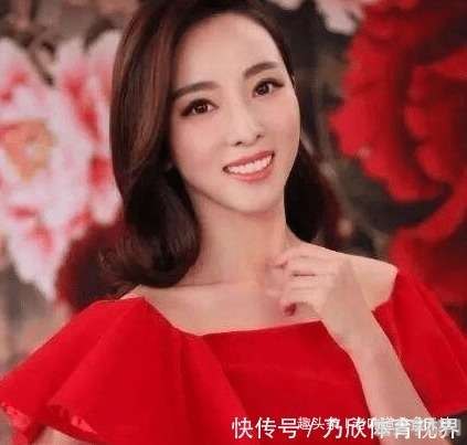 董卿李思思：荧屏女神的手把手攻略