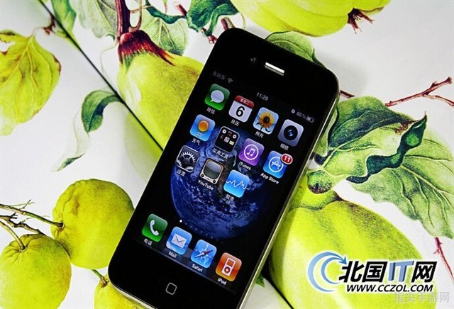 iPhone 4停产纪念：经典永恒，探索不一样的复古玩法